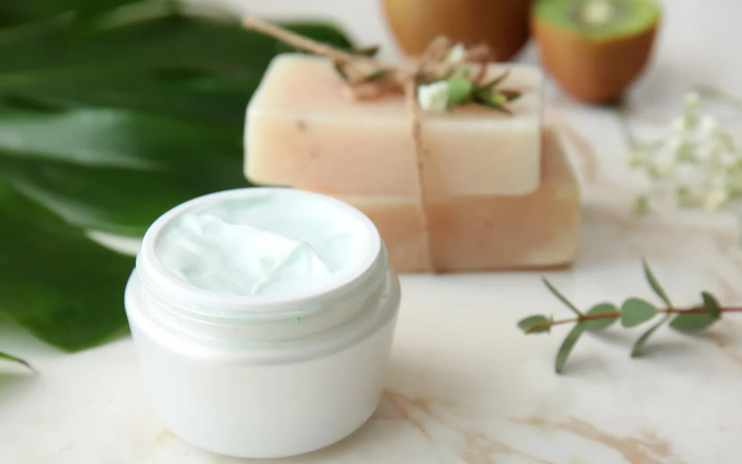 Créer des produits uniques : mon expérience avec la formation en fabrication de savons et crèmes